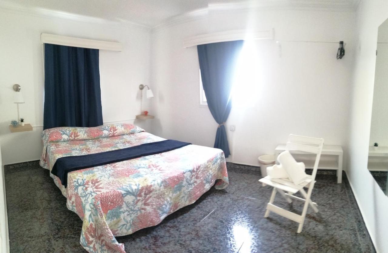 Pension Playa Los Cristianos  Room photo